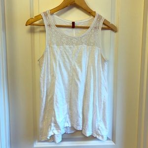 Lace inlay cotton summer top